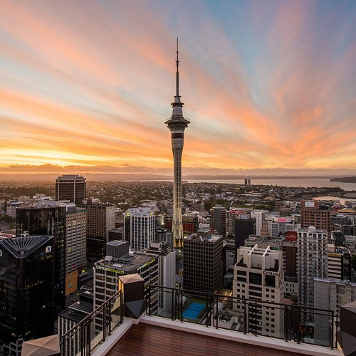 Auckland Sky Tower sunset